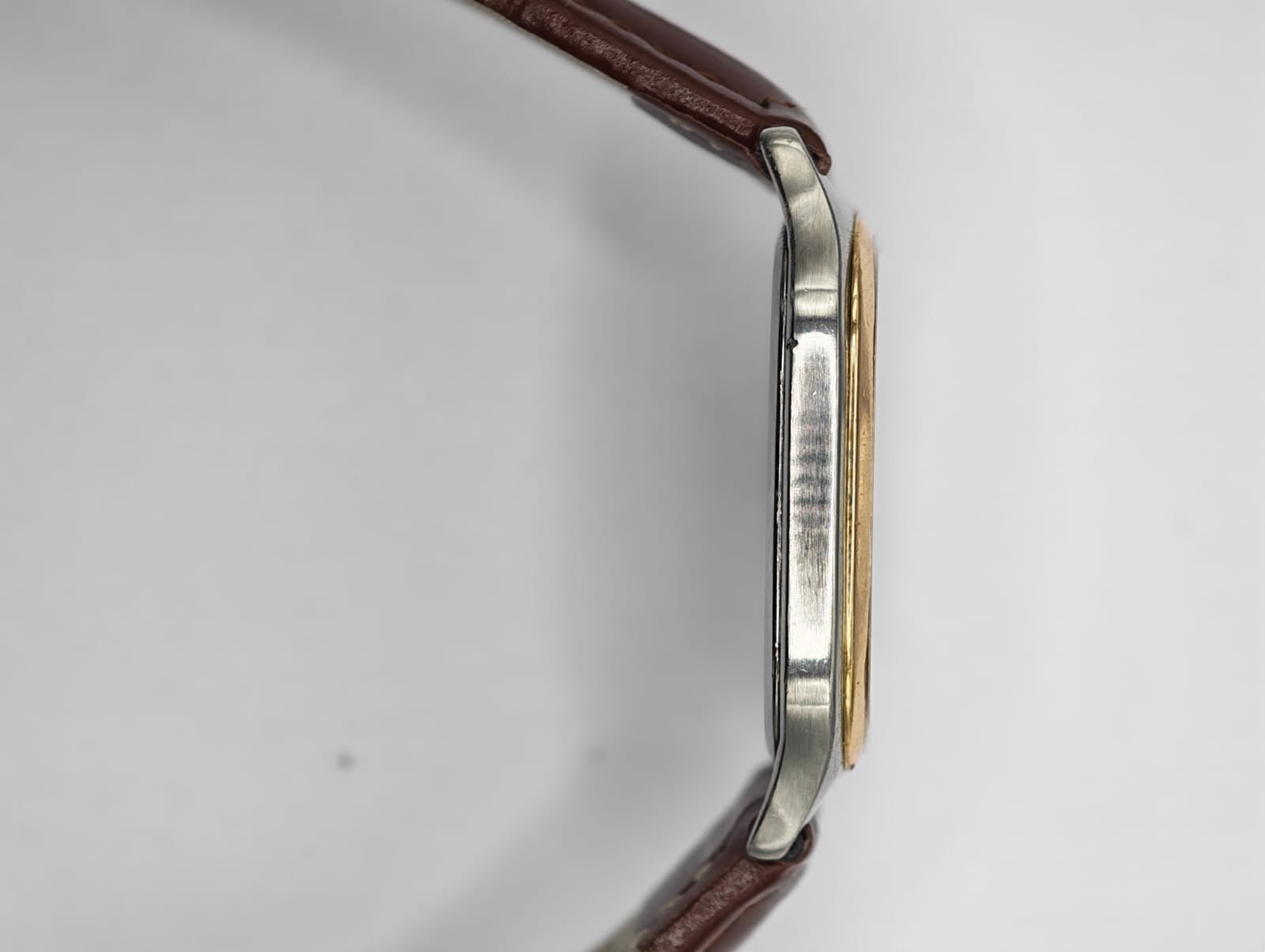Vintage Omega Seamaster Quartz Ref.396.1011 Cal.1430 Gold Waffle Dial Watch