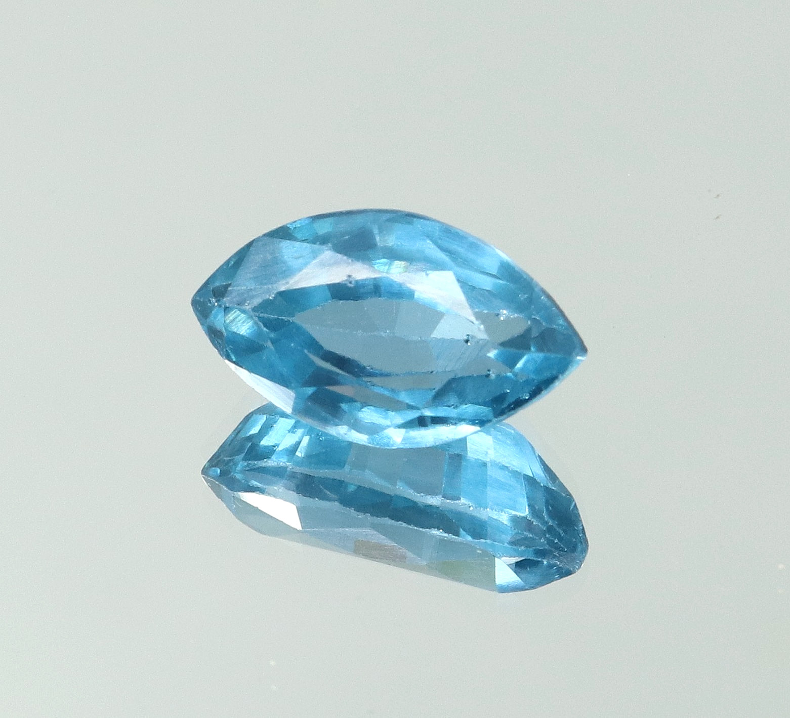 Natural 7.45 Ct Museum Blue Aquamarine Marquise Cut Certified Loose Gemstone