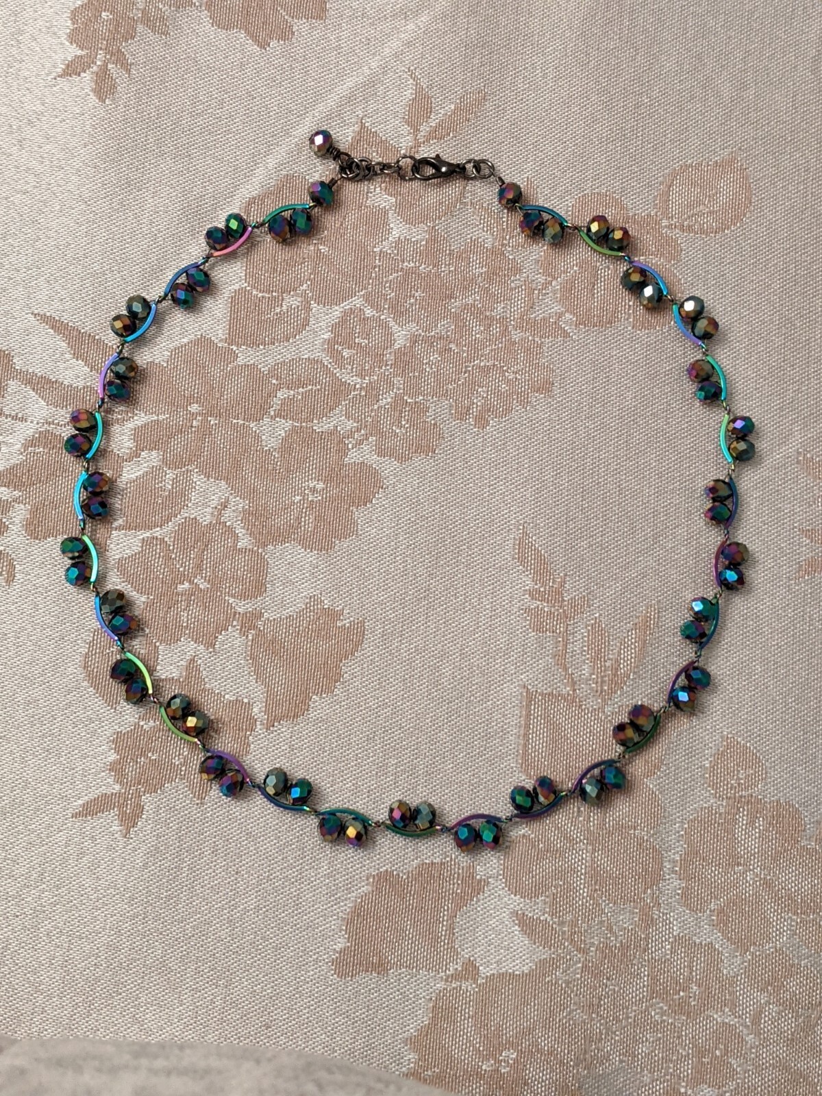 Ladies/Teen Sparkle With Color 18 In Necklace With Crystals And Metal