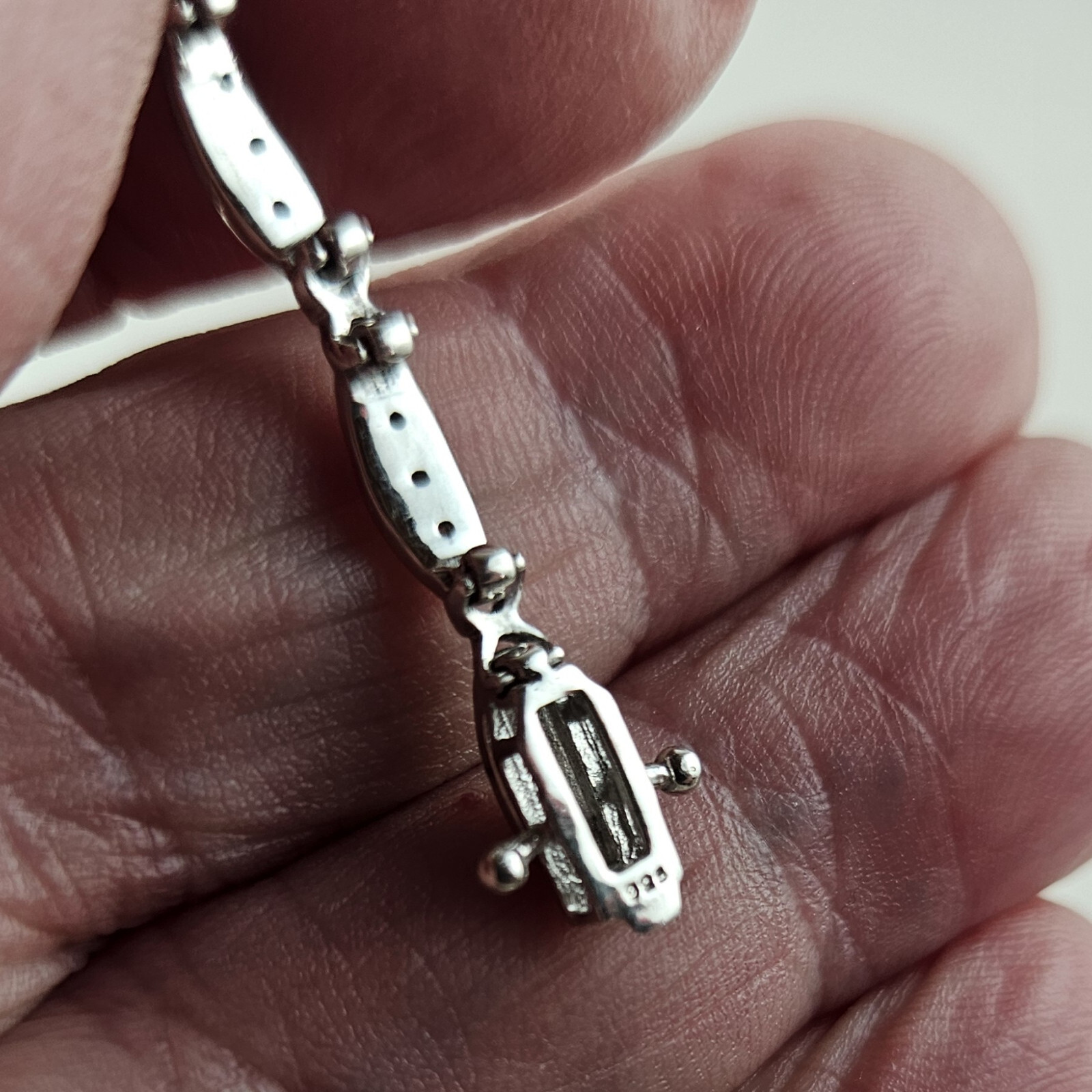 Sterling Silver Tennis Bracelet with Small Diamonds 8.25in 7.0g [8443]
