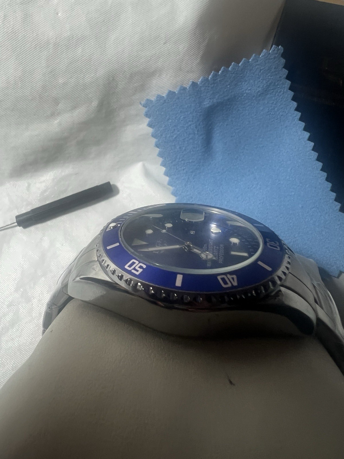 LIGE Quartz Profession, WR30M, rotating, magnify on date,Super Luminous, men’s.