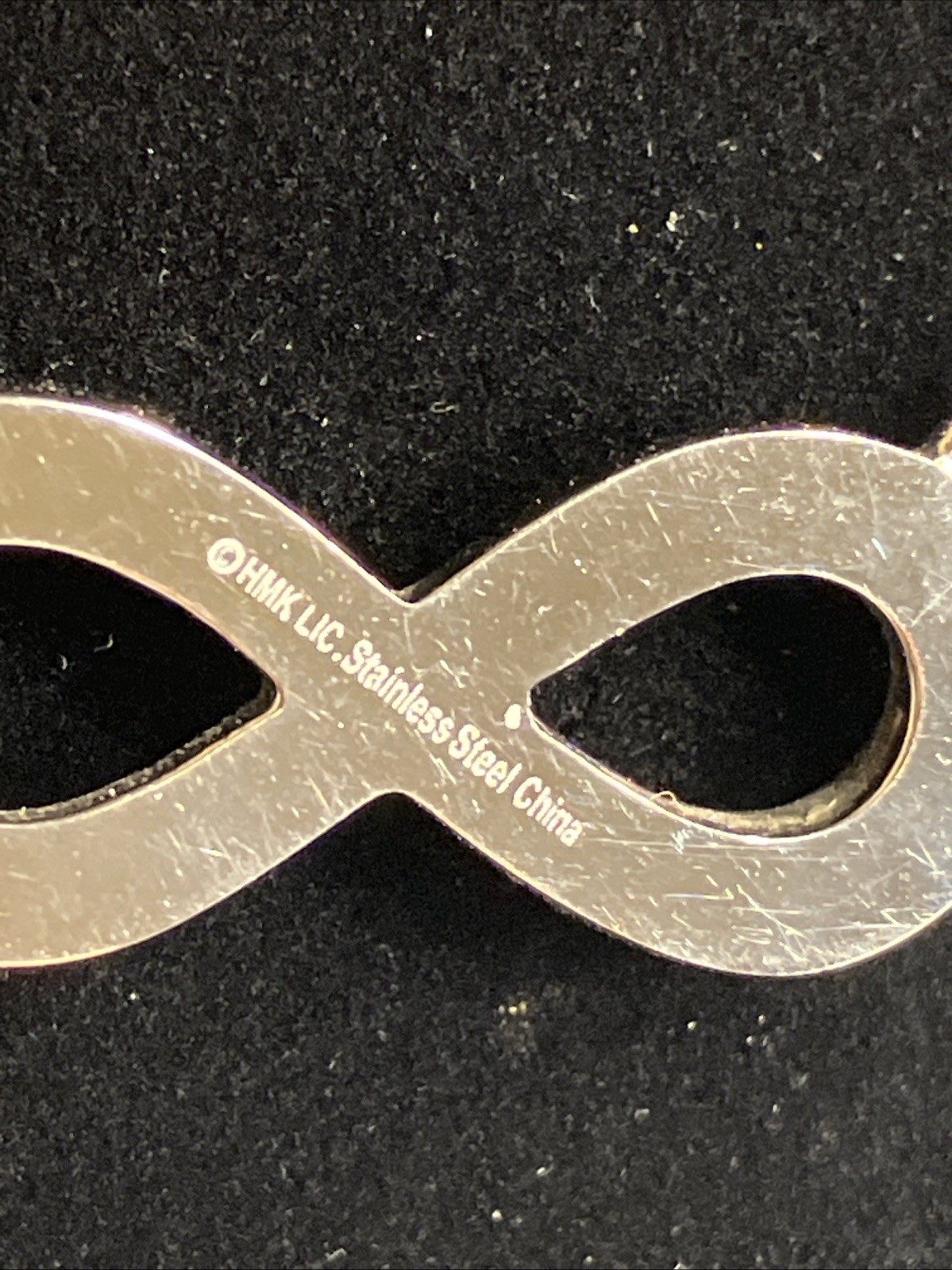 HMK LIC Stainless Steel Infinity Necklace 18-20” Adjustable Elegant Gorgeous