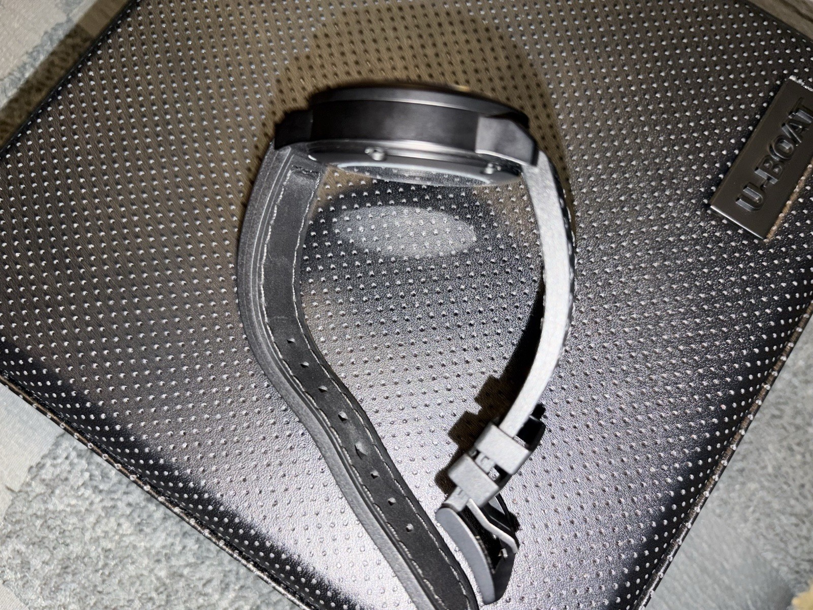 U-Boat Classico 5573 Left Hook 53mm Auto Carbon Fiber +Extra Strap / FULL SET