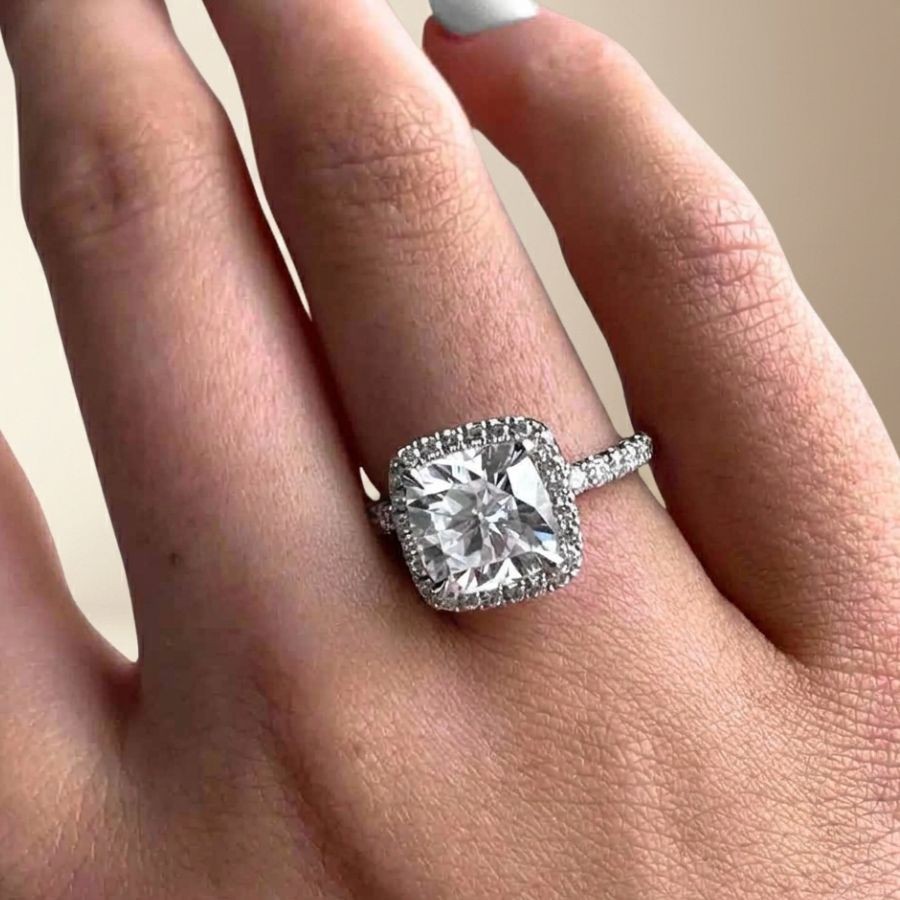 3.60Ct Cushion-Cut VS1 Lab Grown Diamond Wedding Engagement Ring 14k White Gold