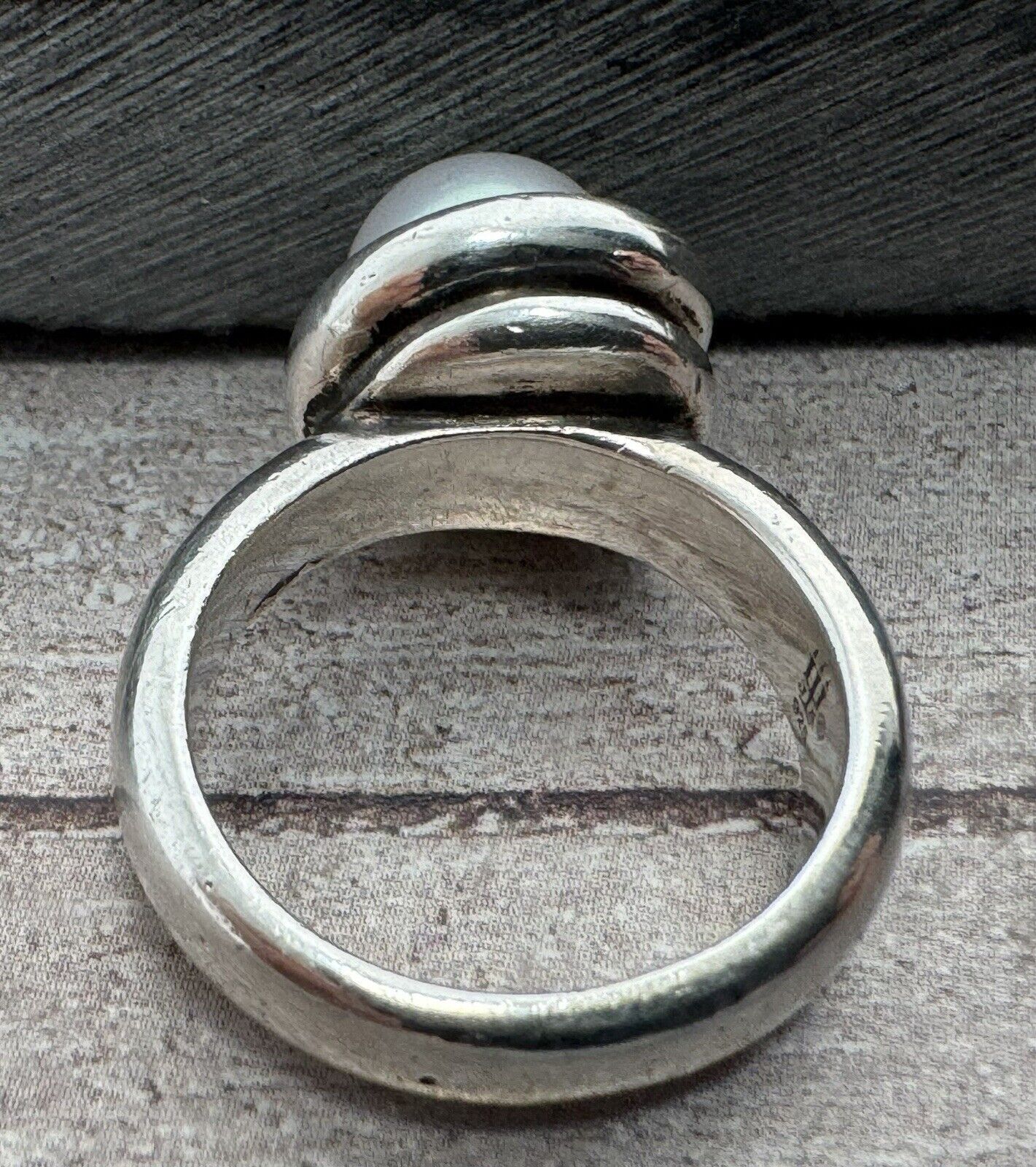 Retired James Avery 925 White Pearl Wrap Ring 8.4 Grams ~ Sz 4.25