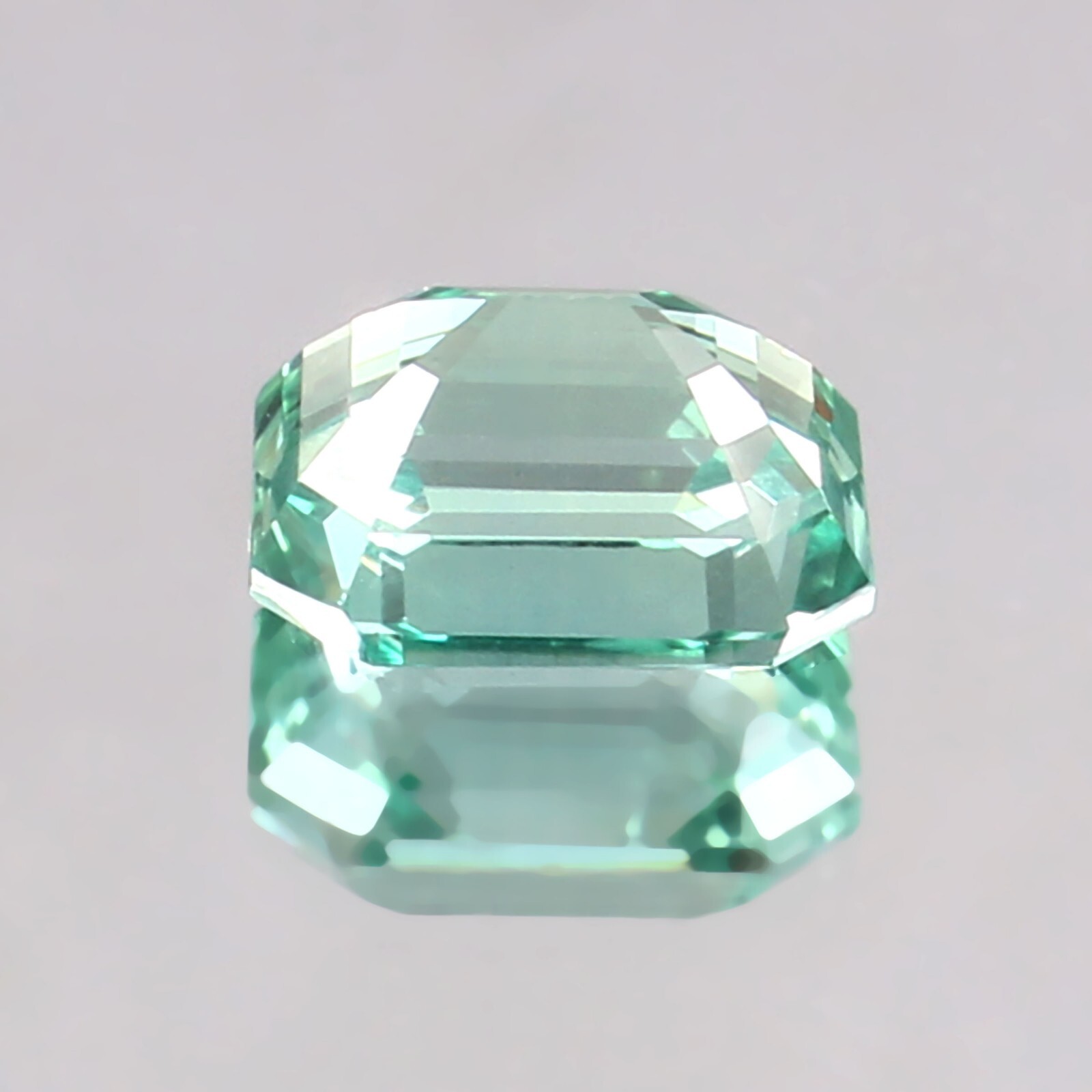 Natural Flawless Ceylon Green Parti Sapphire 8.80 Ct Loose Radiant Cut Gemstone