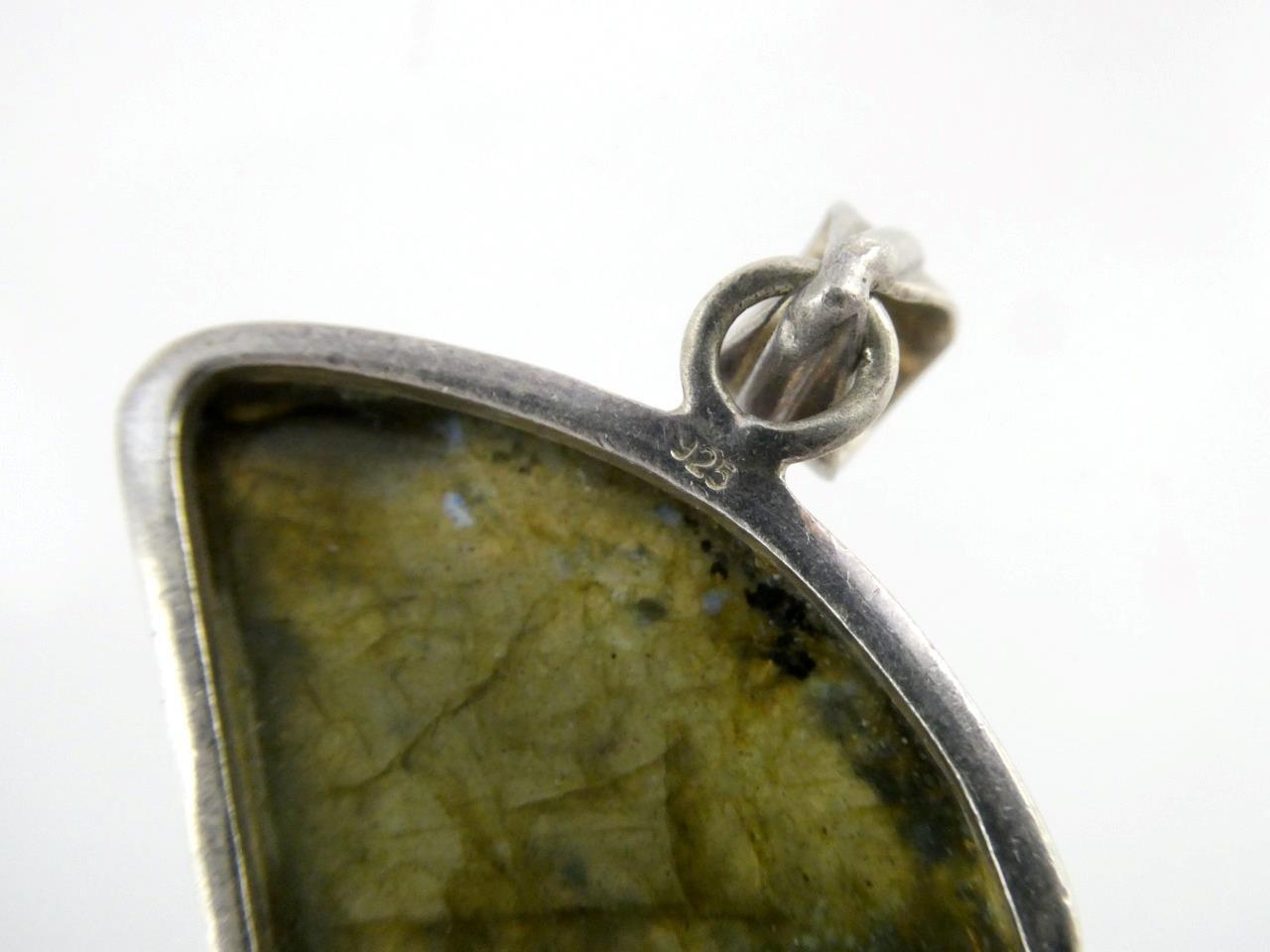 Sterling Silver Labradorite Freeform Triangular Cabochon Cut Pendant 925 14.6g