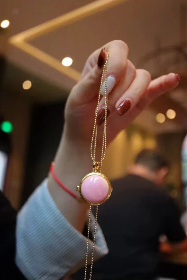 gorgeous 23mml pink conch pearl pendant 925s