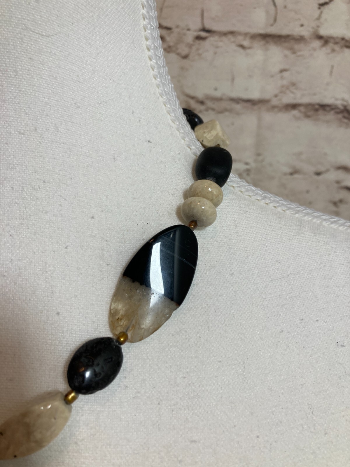 Vintage Earthy Statement Necklace Artsy Ethnic Artisan Black & Cream Stones