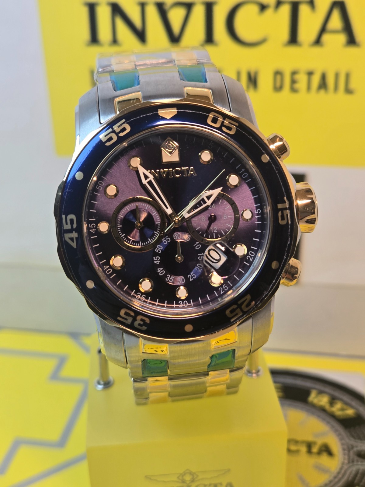 Invicta Pro Diver SCUBA Men’s Watch – 48mm. Steel, Gold with Blue Dial Date NEW!