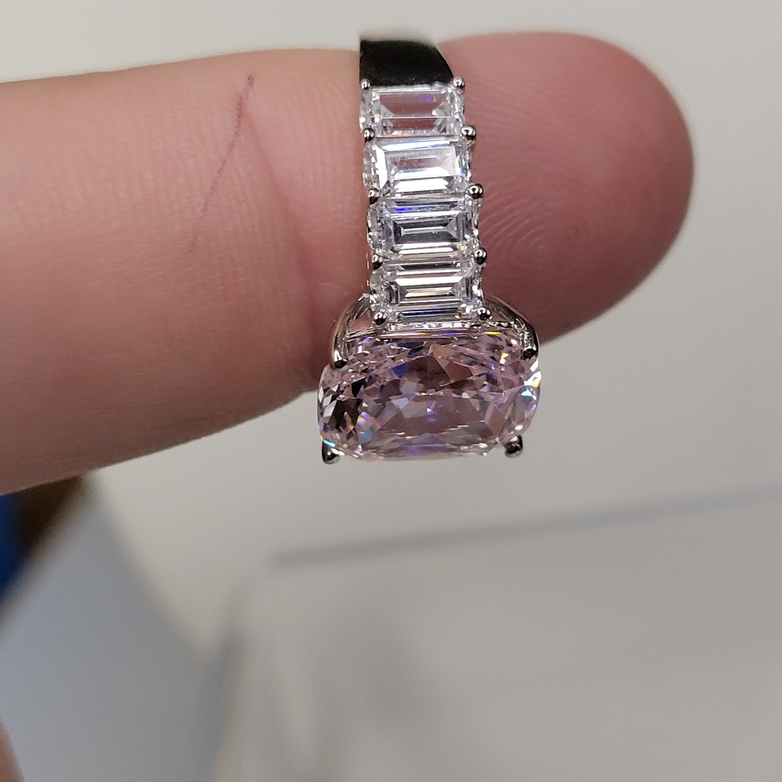 ET 925 Bella Luce Rhodium Sterling Silver Pink/White Diamond Simulant Ring Sz-8