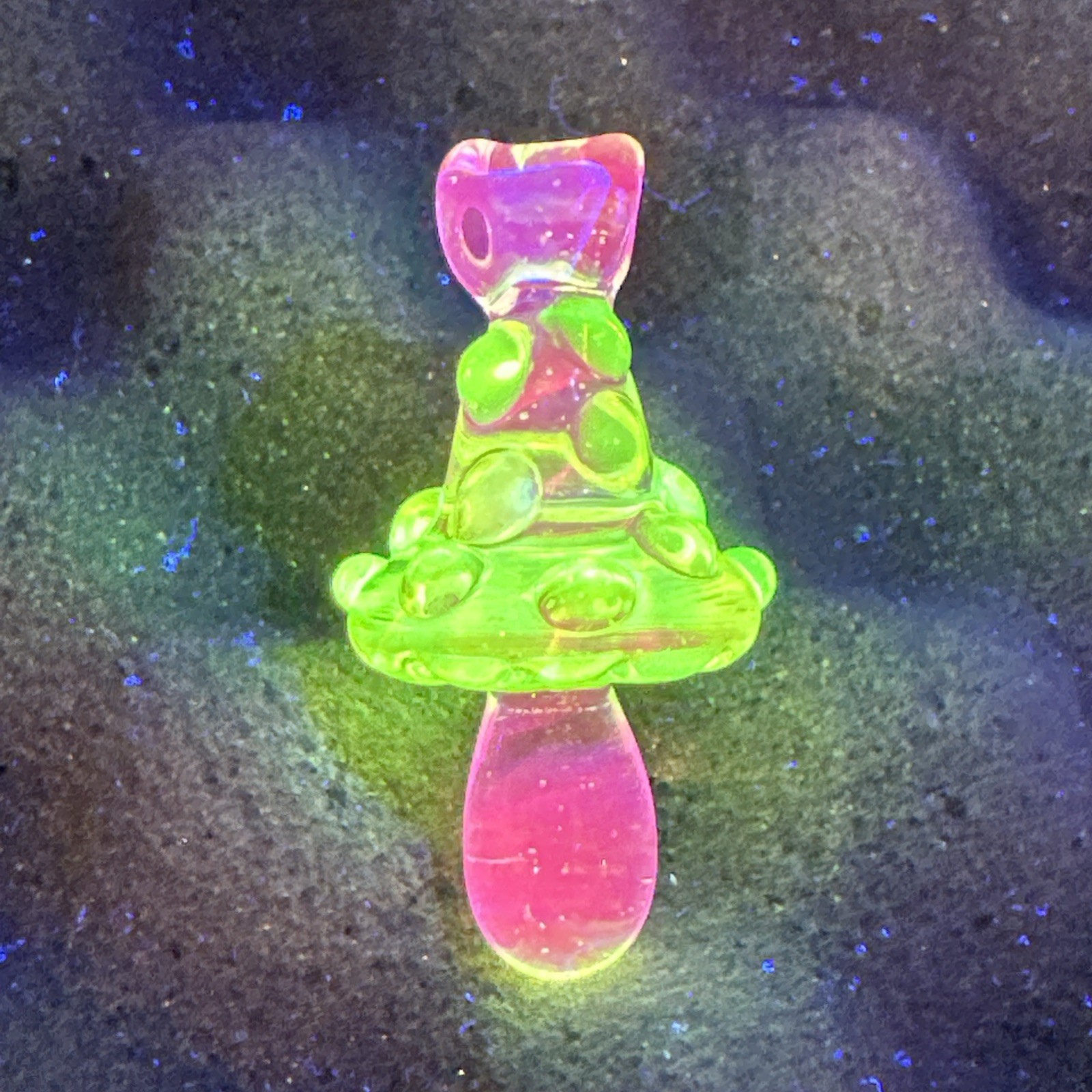 Handmade Uranium Art Glass Green Mushroom Pendant Charm Borosilicate UV Reactive