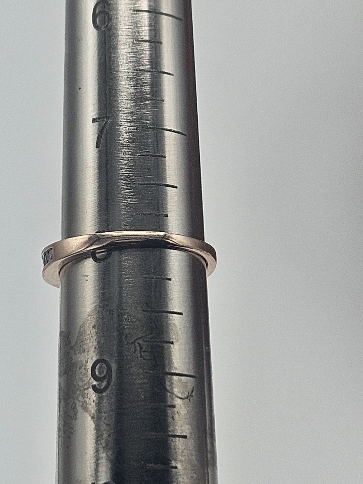 Allure Gems 10K Rose Gold Channel Set Diamond Anniversary Band Sz 8