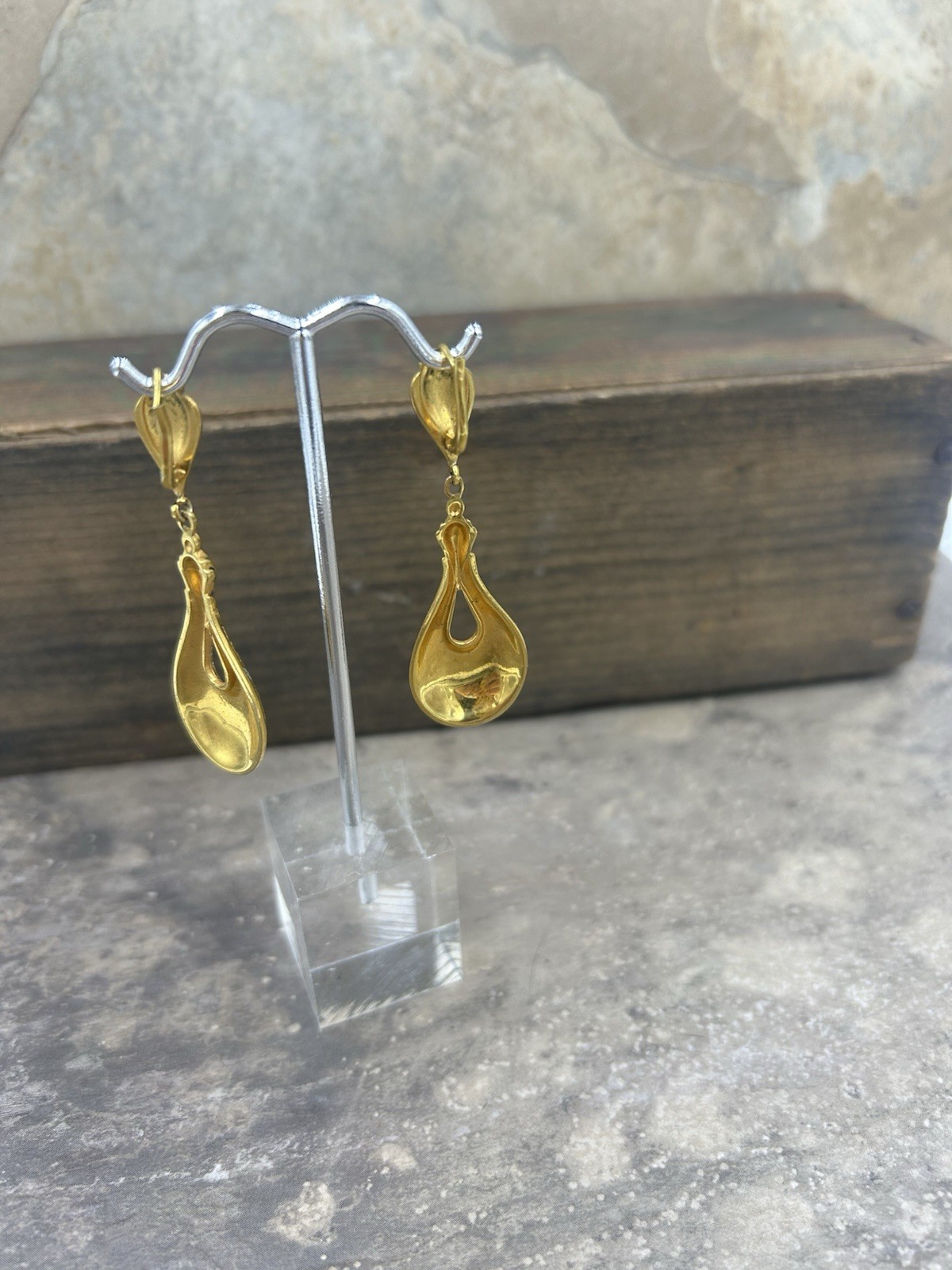 Vintage Spanish Damascene Gold-Tone Dangle Drop Earrings With Birds