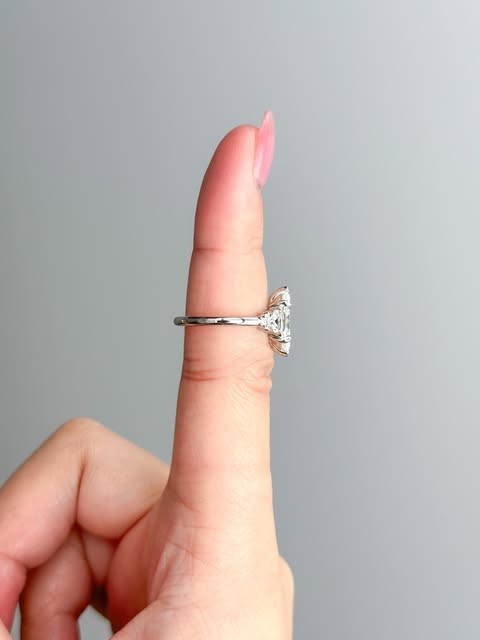 Luxury Marquise Lab Grown Diamond Bridal Ring 14K white Gold 4.50 Ct E/VS1