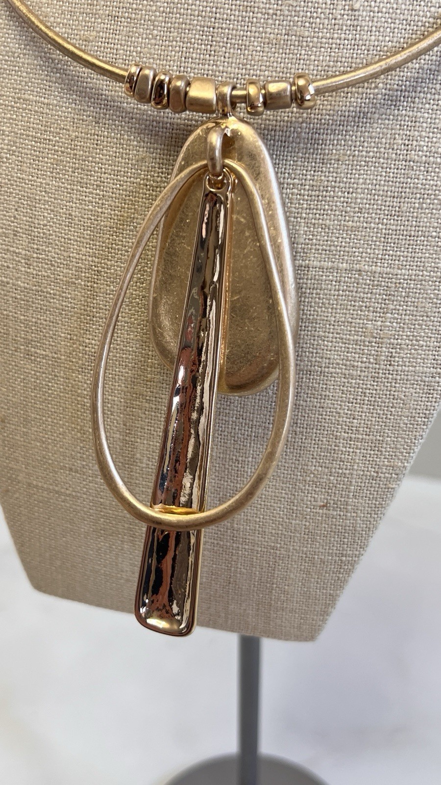 Elo Soho gold plated collar Necklace smoky gray crystal statement pendant