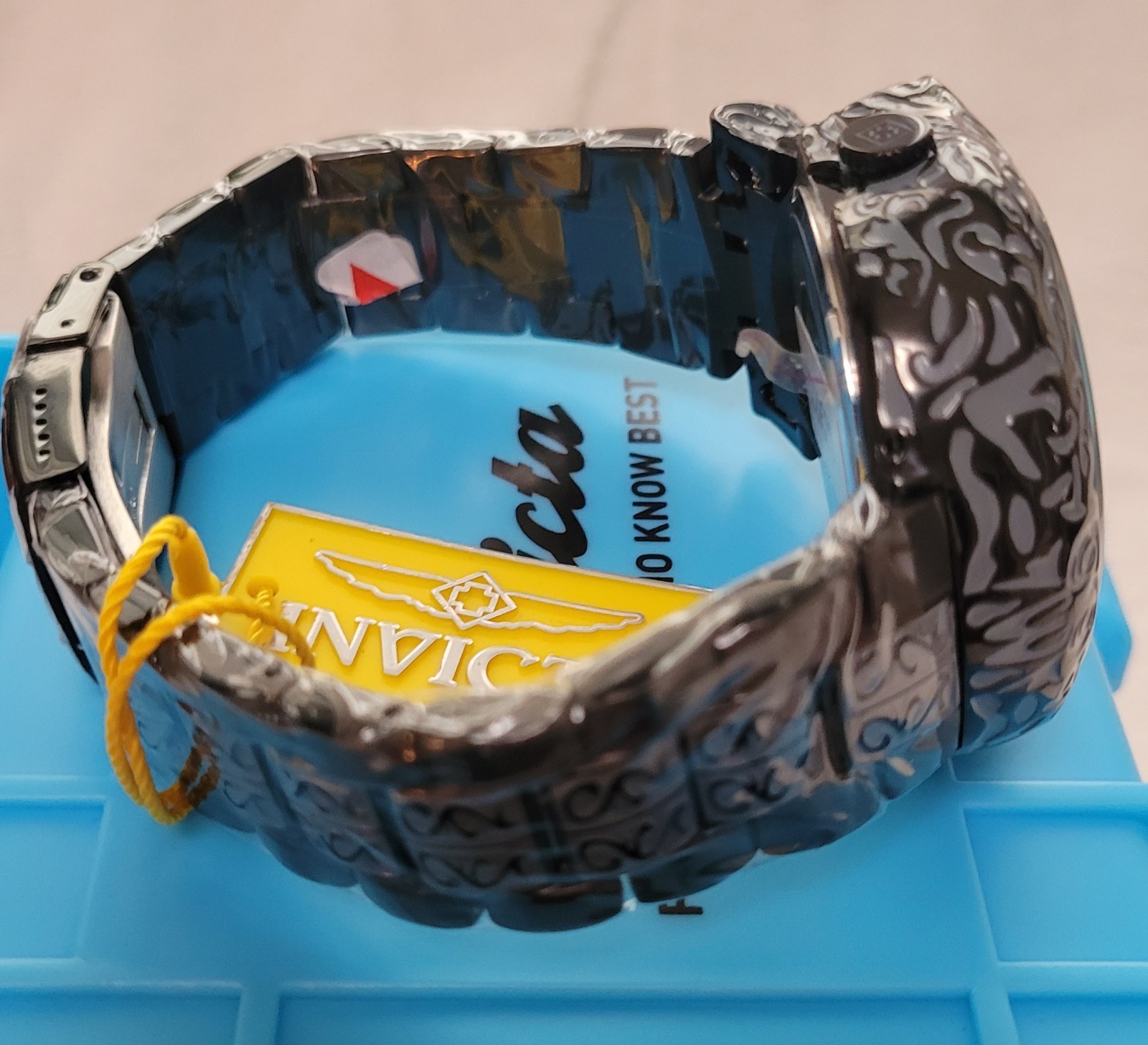 Invicta Artist Series Skull Men’s Watch 50.5mm, Black 33967 With Invicta Lockbox