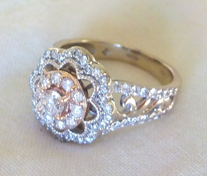 Vera Wang 14K Multi Gold Floral Diamond Halo Ring – 5.67 gms, Sz 7.75, 0.82 ctw