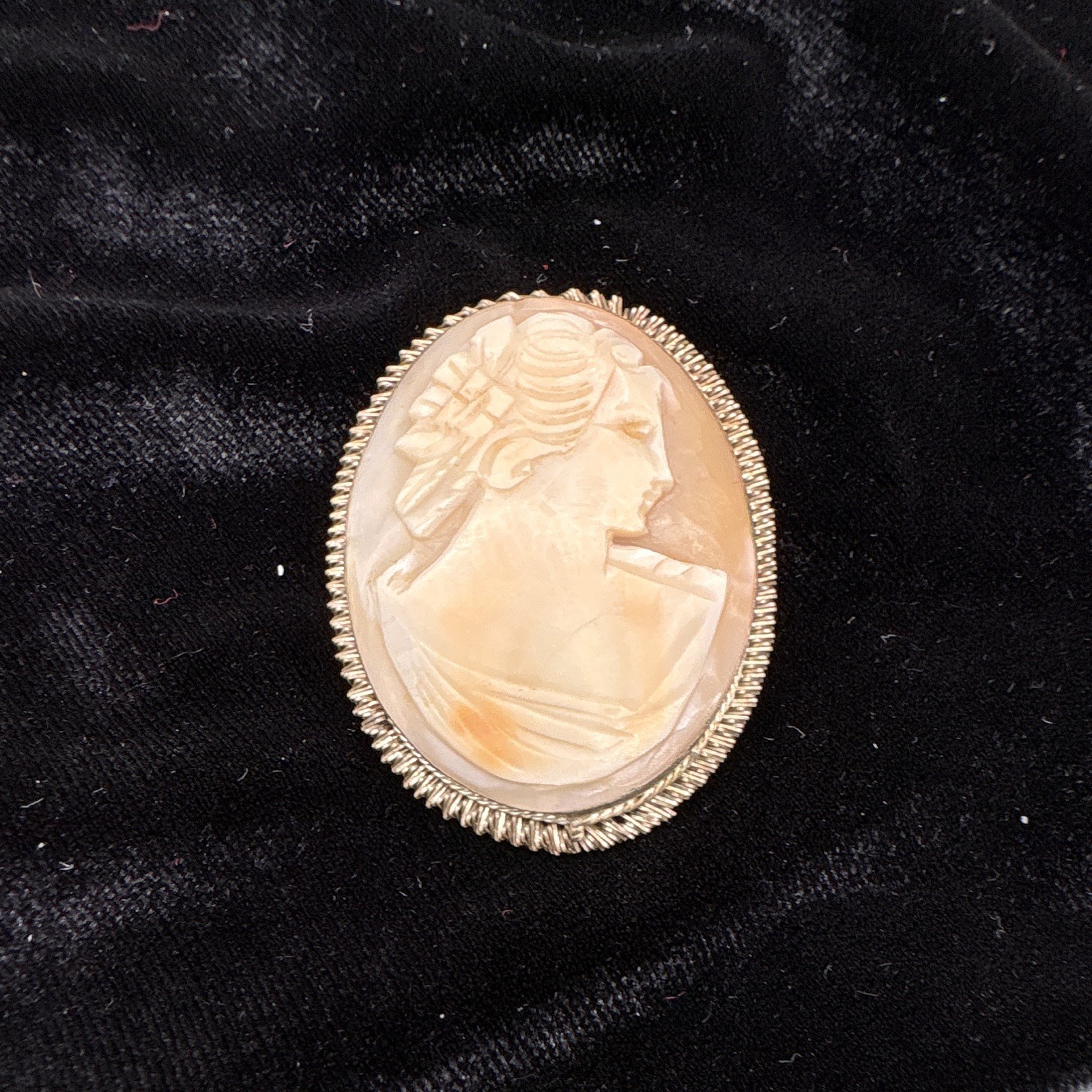 Victorian Sterling Silver Carved Shell Cameo Pendant Brooch Pin