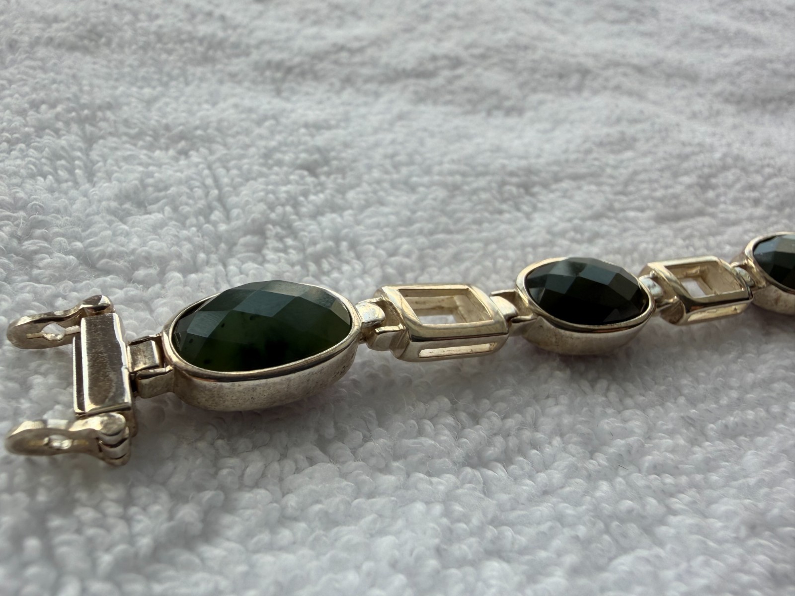 JAY KING Sterling Silver Reversible Bracelet Pink Thulite Nephrite Jade – 6-3/4″
