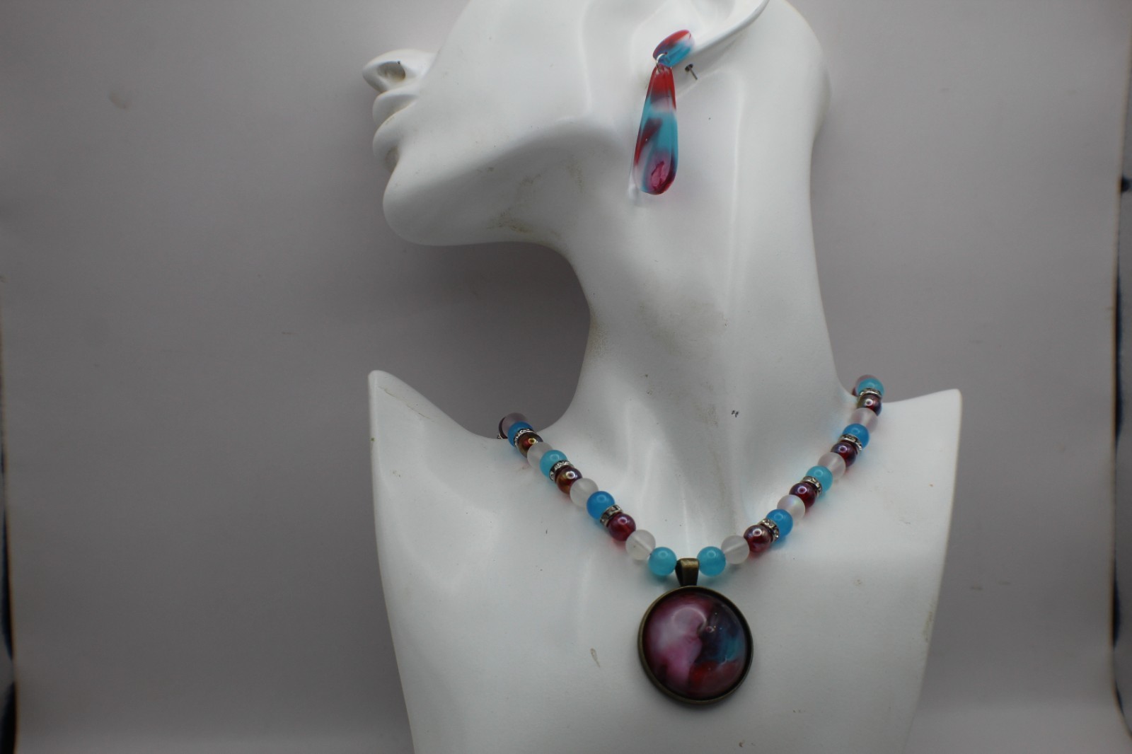 Red White And Blue Resin Jewelry Set With Large Abstract Pendant