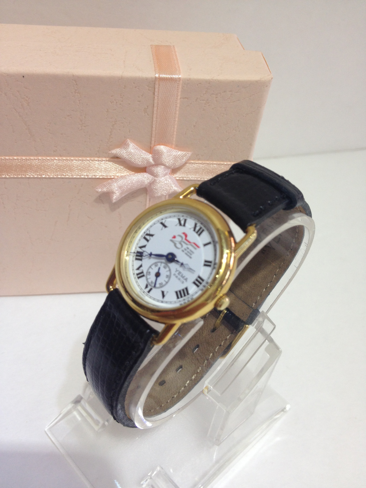 NEW WOMEN’S ORIGINAL RETRO YEMA PARIS FRANCE WATCH ONE PEOPLE NATION SINGAPORE