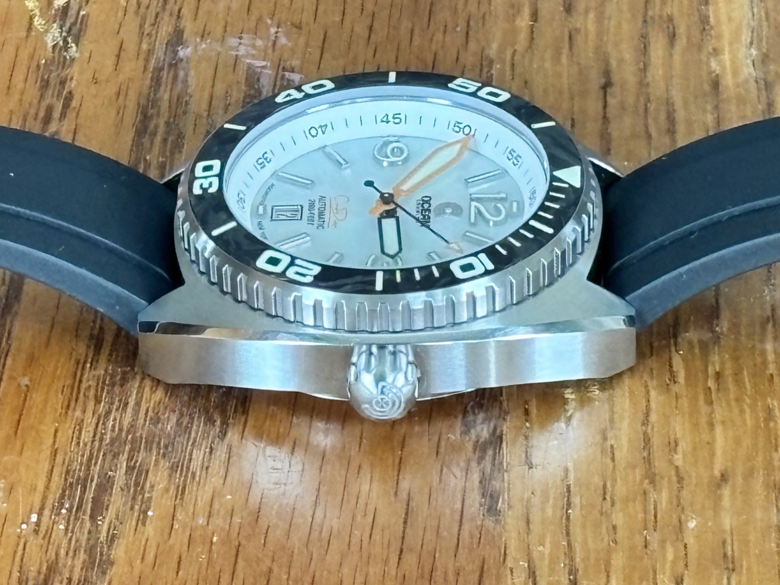 Ocean Crawler Core Diver Watch – Unworn Mesh Bracelet and Extra Straps – LOOK!