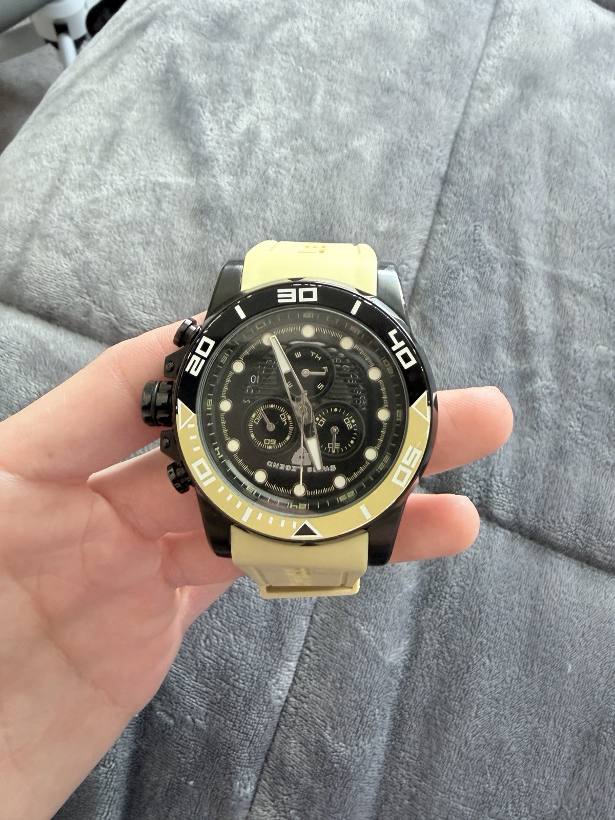 Swiss Legend Avalanche Chronograph 21368 Black Yellow Beige Swiss Quartz NOS
