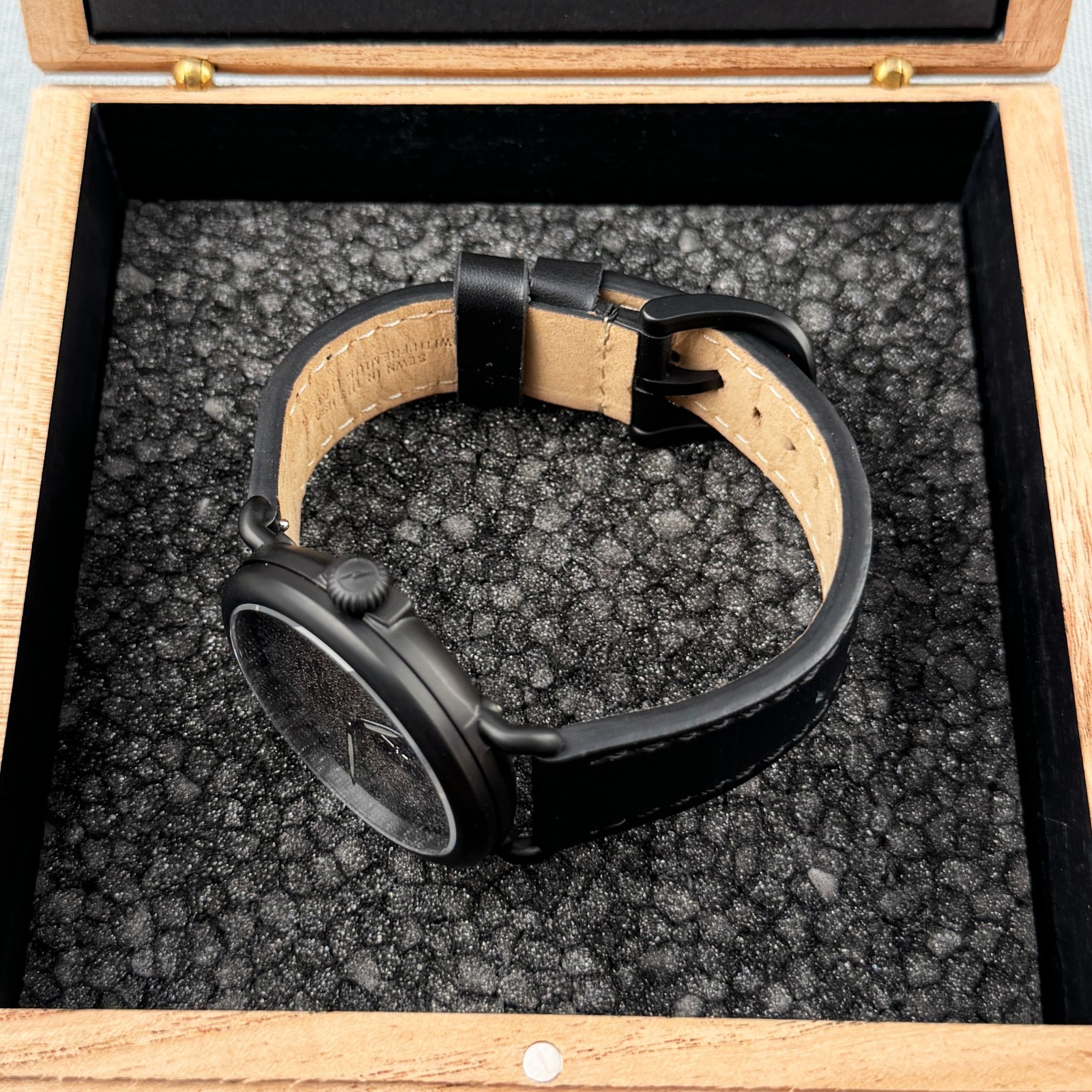 Shinola Runwell Watch 41mm Black Dial Argonite 1069 Men’s Watch S0120273232