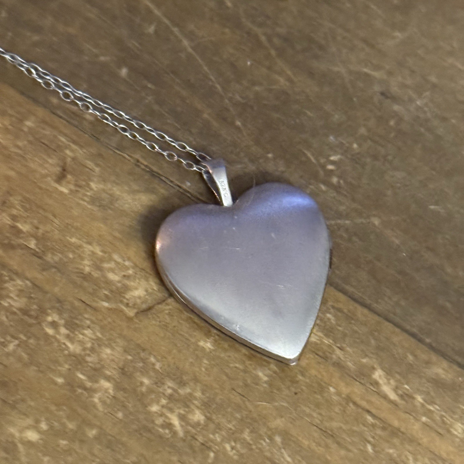 Vintage dainty 925 silver heart locket pendant necklace