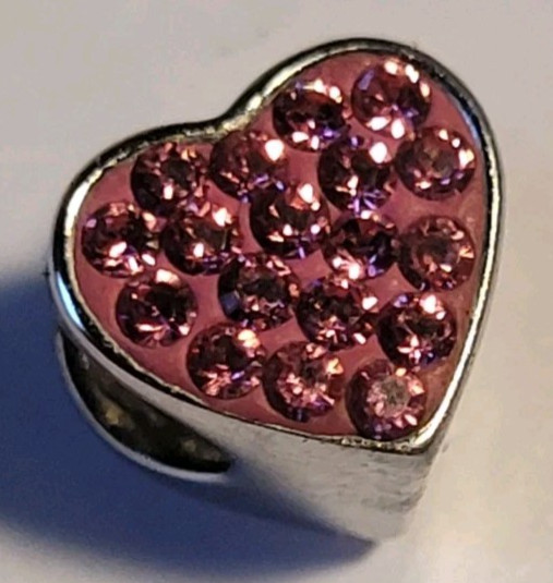 VINTAGE HEART CHARM MARKED 925 STERLING SILVER UNKOWN MAKER with STONES