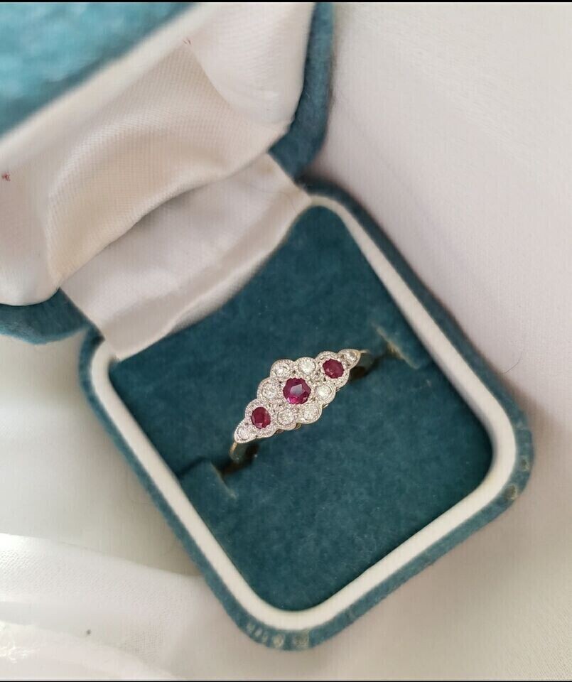 Round Cut Simulated Garnet Women’s Pretty Wedding Ring In 14k Yellow Gold Plated