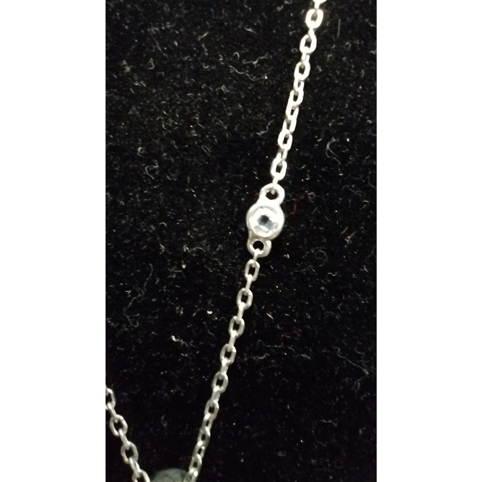 Fuzion Creations 925 Sterling Silver Dancing Crystal Pendant Gem Accent Necklace