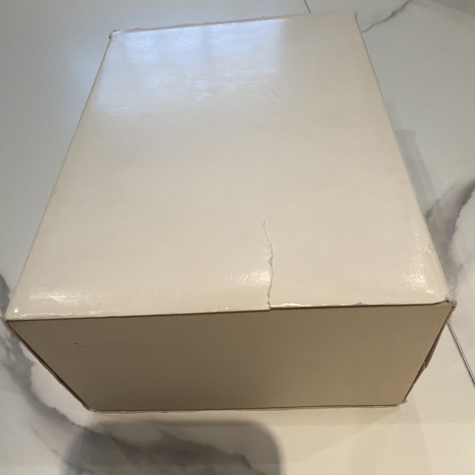 Genuine Rolex Watch Box Medium Size 39139.04 – Oyster M