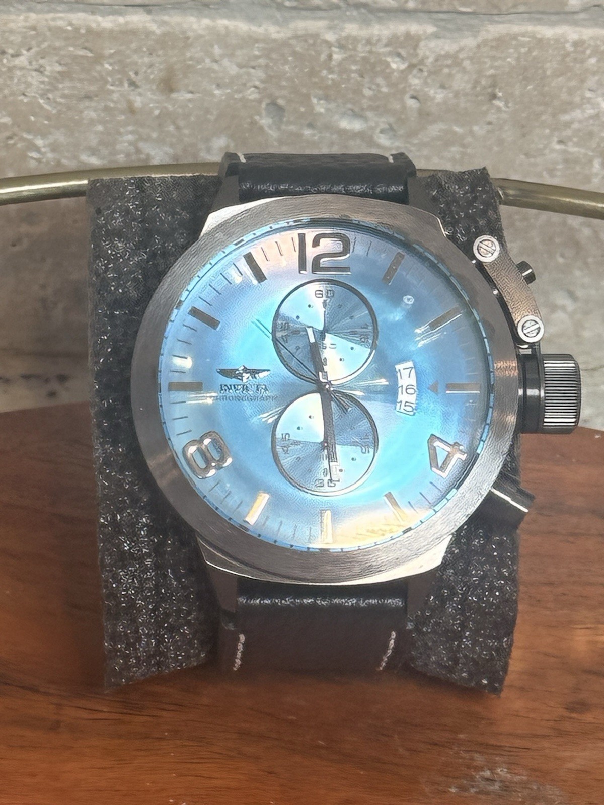 Invicta Corduba 23683 Blue Dial Chronograph 200M Quartz Watch Needs New Battery