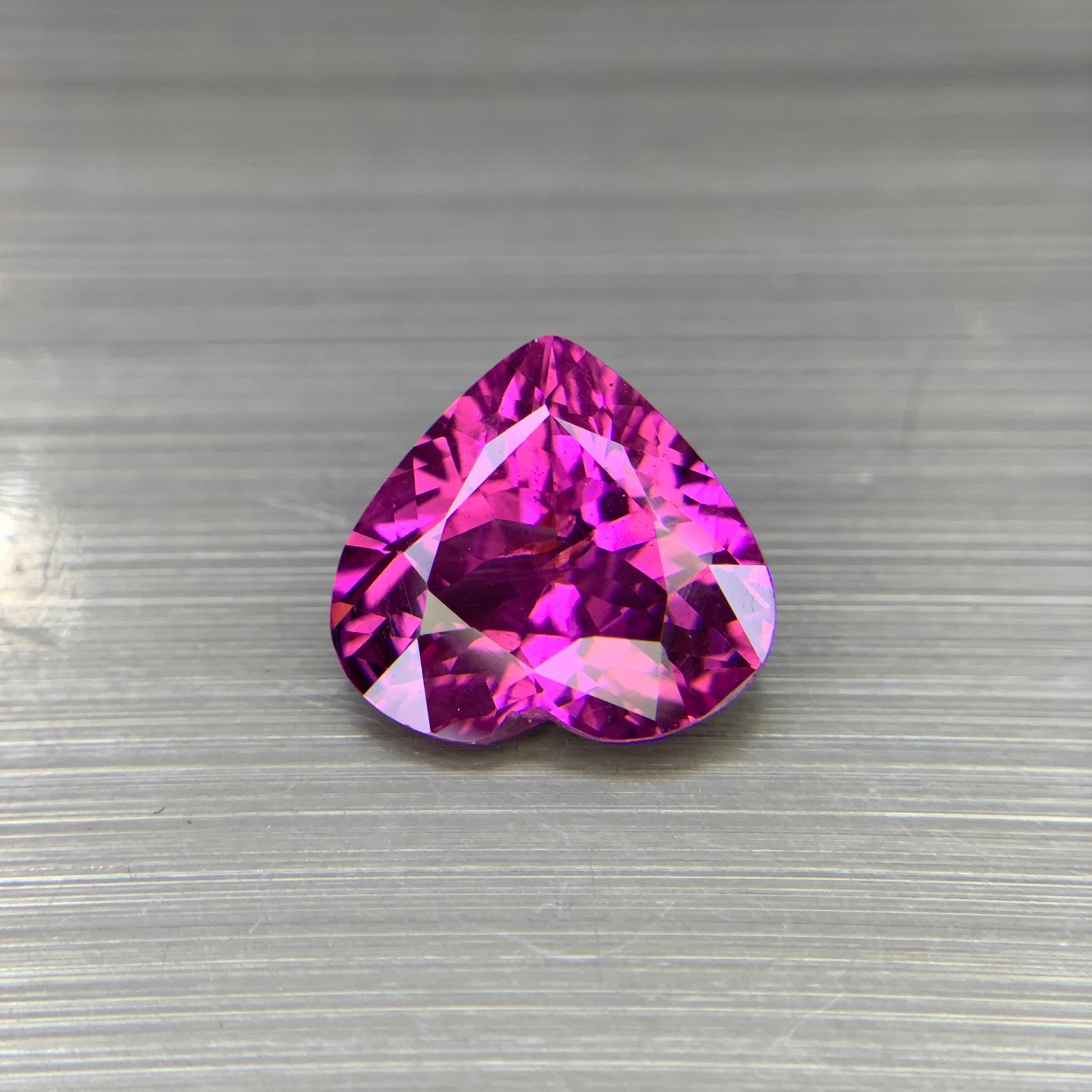 VS 3.62 Cts Purplish Pink Natural Garnet Perfect Heart Shape Loose Gemstone