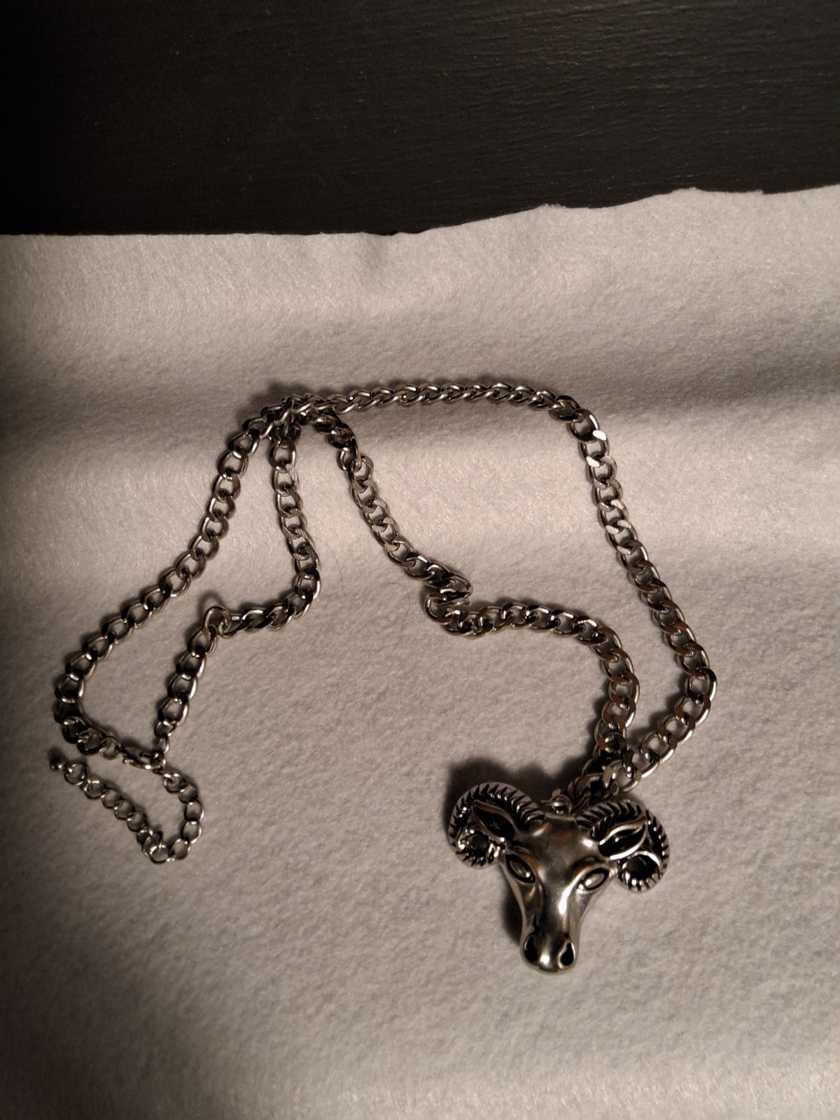 Mens Chain Necklace With Pendant Ram. Silver Color Chunky Chain. Up To 28in.