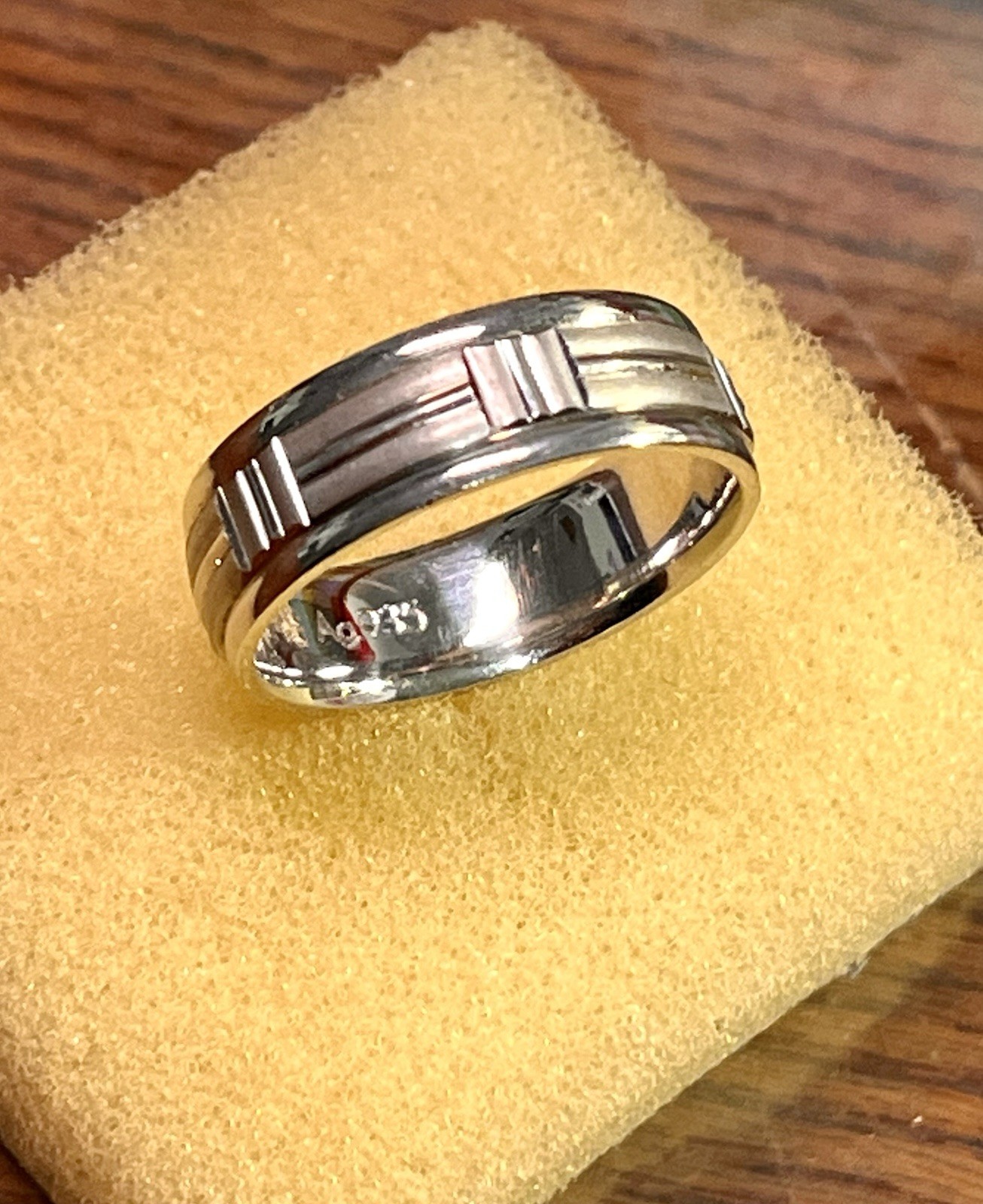 935 Argentium Silver 7mm Brush Finished Band Size 10