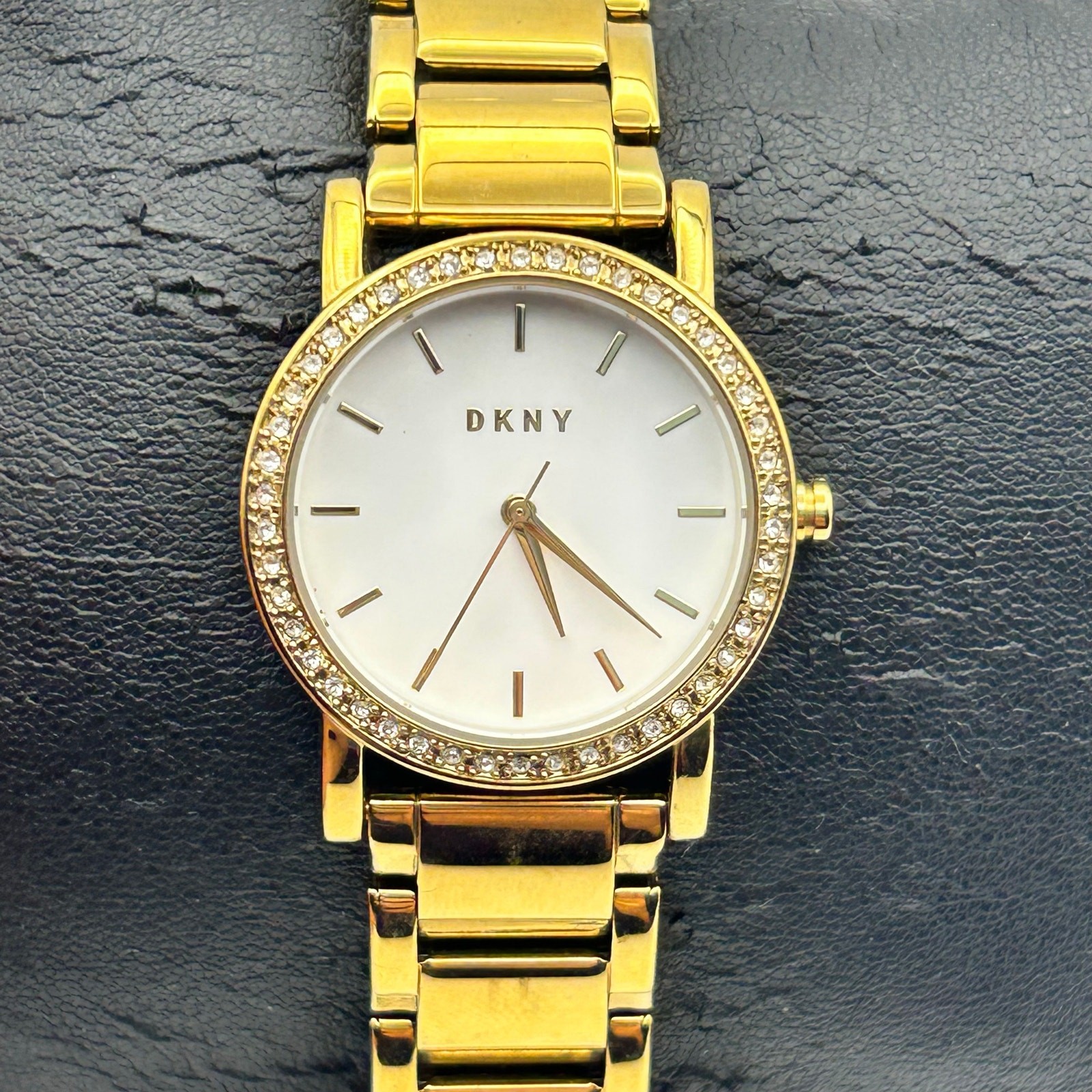 DKNY Soho Gold-tone Crystal Bezel White Dial St. Steel Watch New Battery