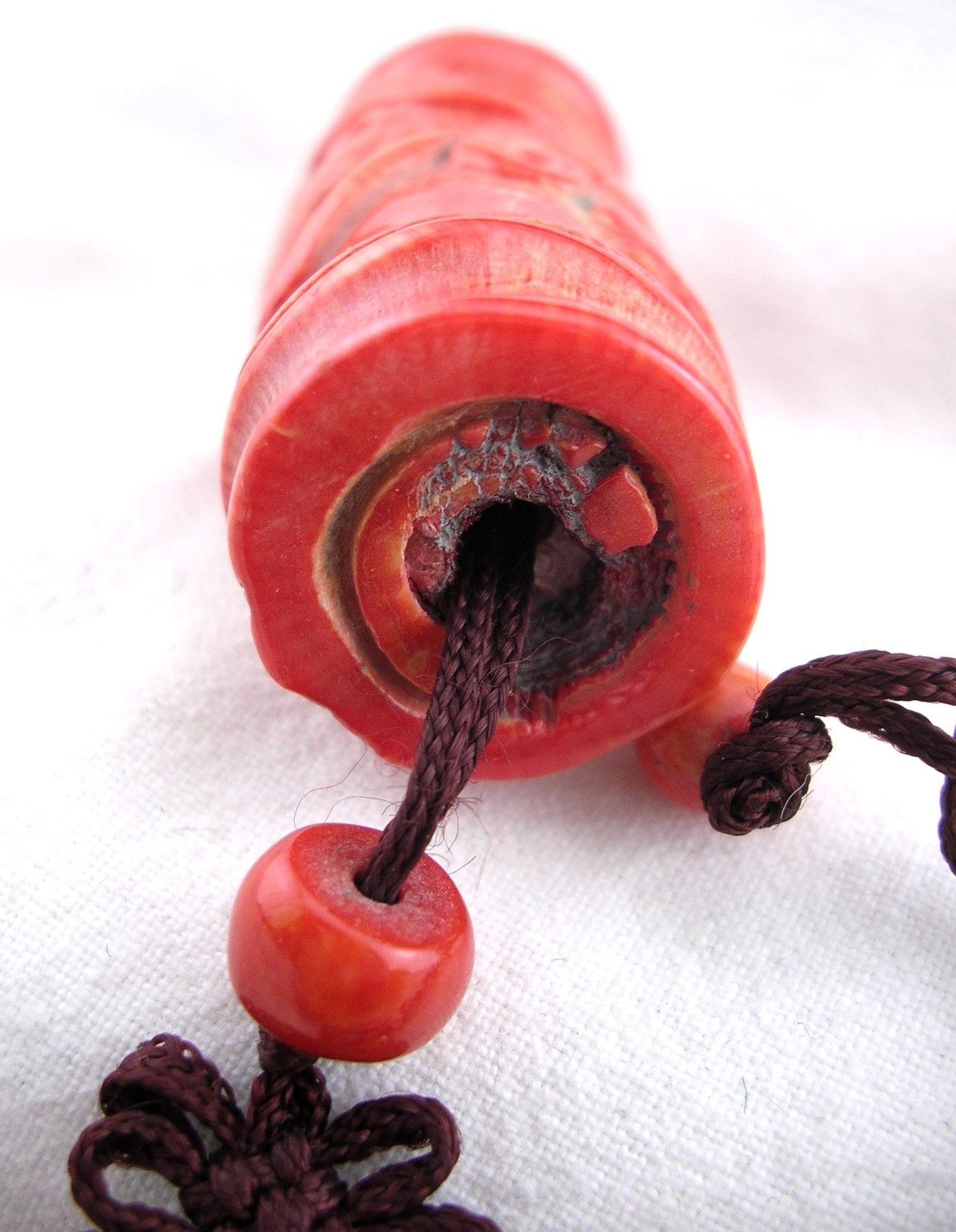 CHINA VINTAGE BAMBOO CARVED SALAMANDER CORAL PENDANT 55mm