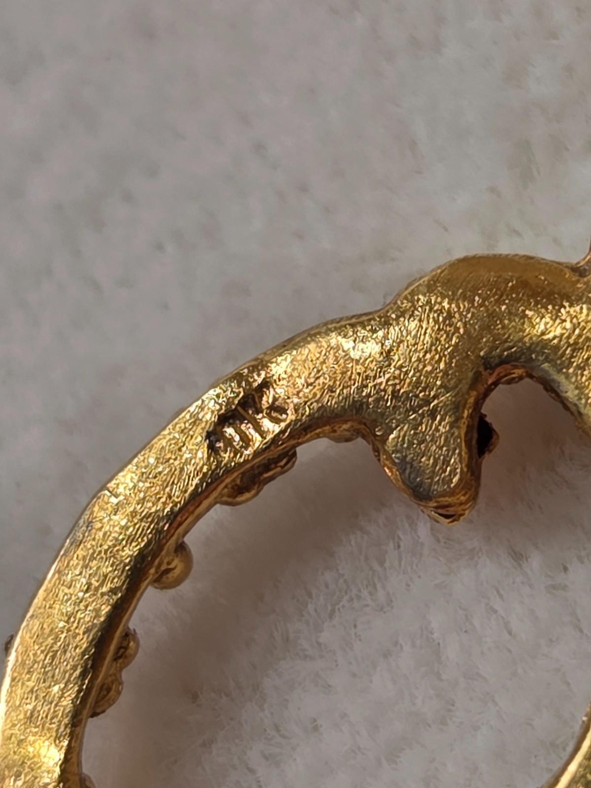Landstrom’s 10K Black Hills Gold “O” Initial Necklace – NIB, Pre-1991 (NO1)