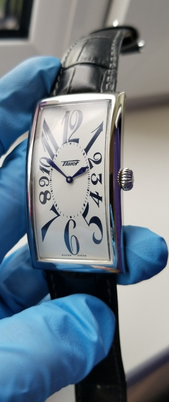 Tissot Heritage Banana Watch Z181 Silver Rectangle Quartz 27mm Men’s Watch JAPAN