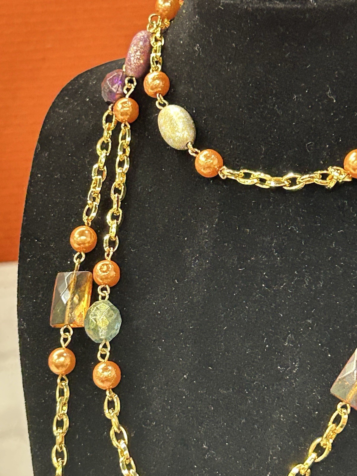 Beautiful vintage art glass layering necklace