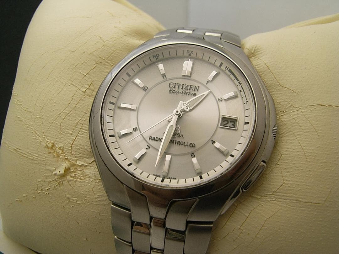 CITIZEN H410-T007627 ATTESA Eco-Drive Radio Controlled From Japan