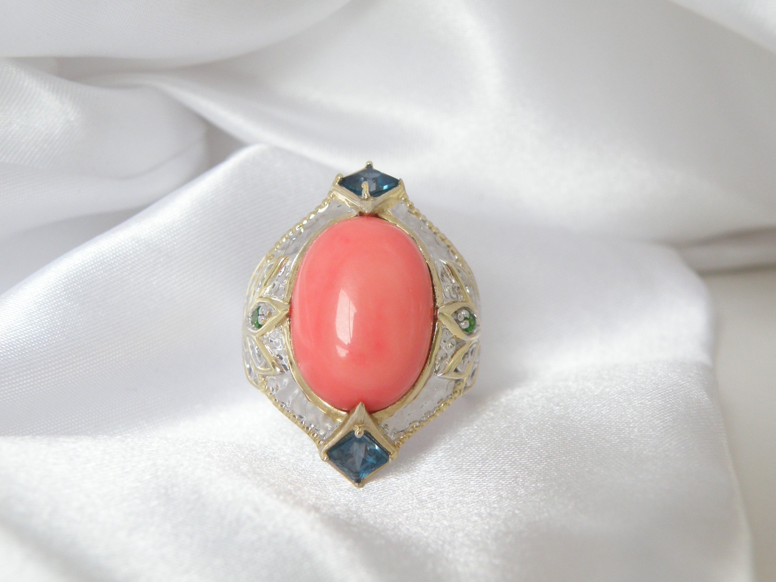Gems en Vogue Michael Valitutti Sterling Silver 925 Pink Coral Statement Ring 10