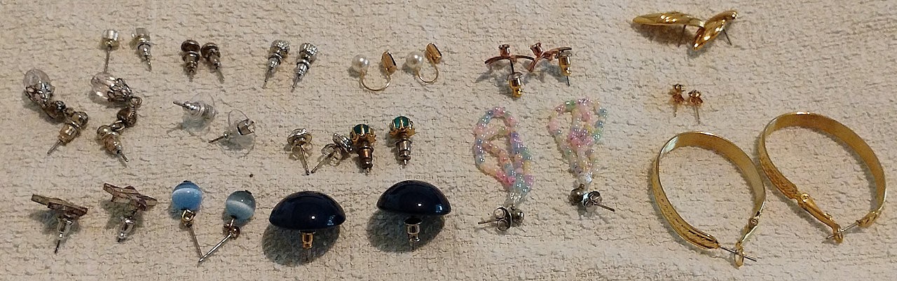 Lot of 16 Pairs of Vintage Stud & Hook Earrings – Estate, Family, Etc. READ!