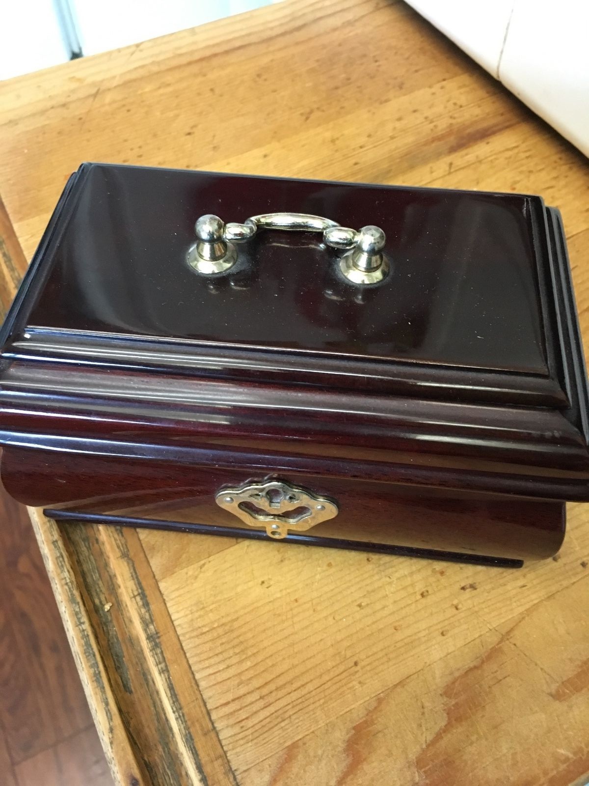 SUPER BITCHEN FANTASTIC DARK WOOD JEWELRY BOX – 6 X 4 X 3 1/2 INCHES