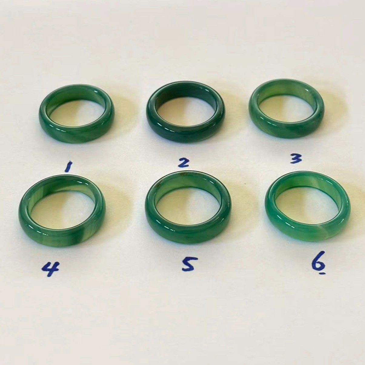 Natural Translucent Green Agate Band Rings, Width about 5-6mm, Size 7-8