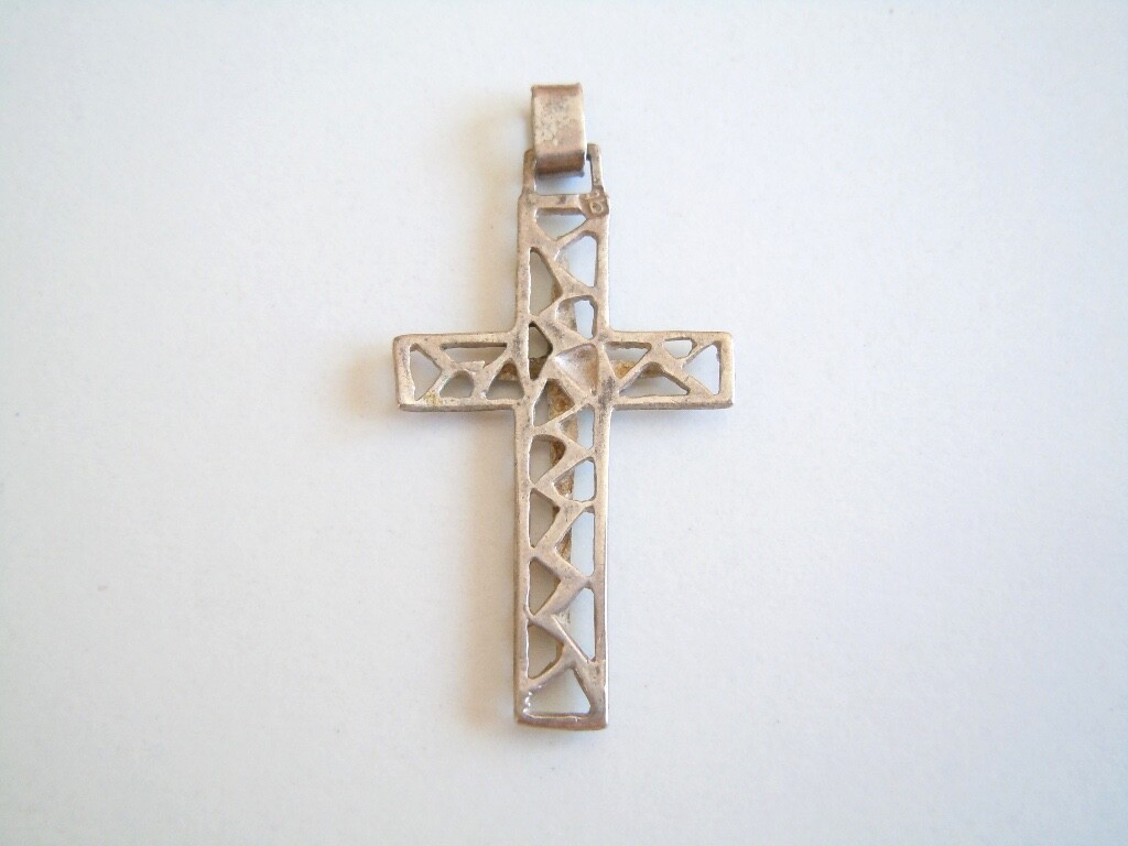 Cross Pendant Proofed Silver Abstract Design Letters Punze 0.0494oz