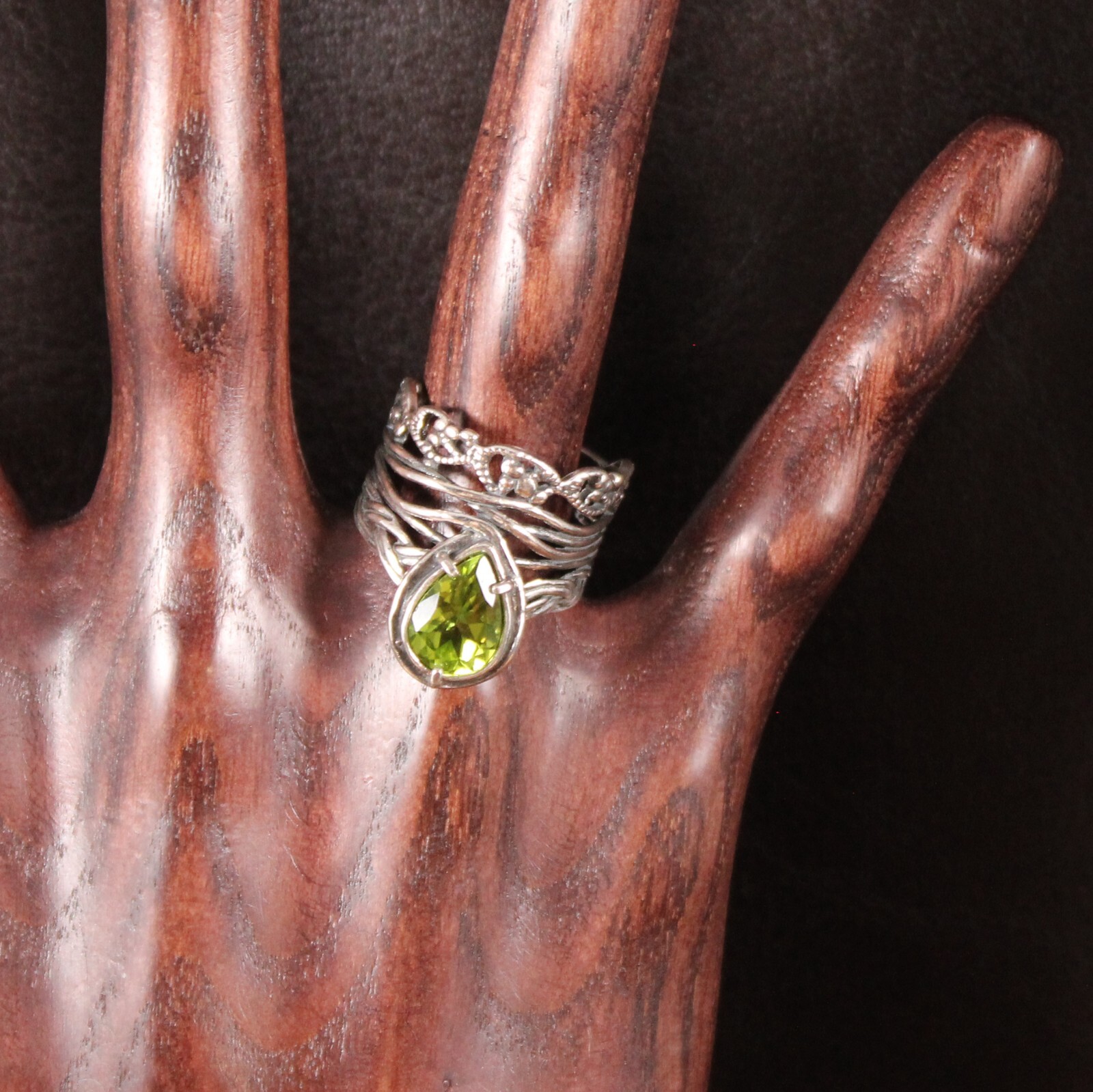 PAZ Creations Pear Shaped Peridot Ring Sterling Silver Size 7.25 PZ ISRAEL